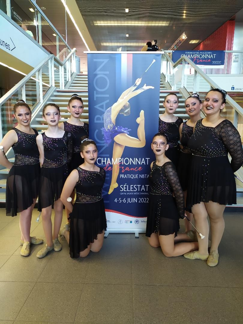 Danse twirl juniors au Championnat de France