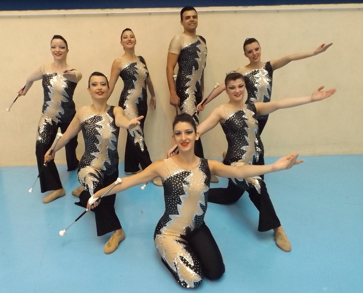 EQUIPE TWIRLING SENIORS AU MILLENAIRE A PRADES