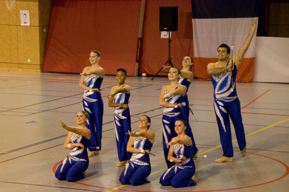 Equipe twirling senior